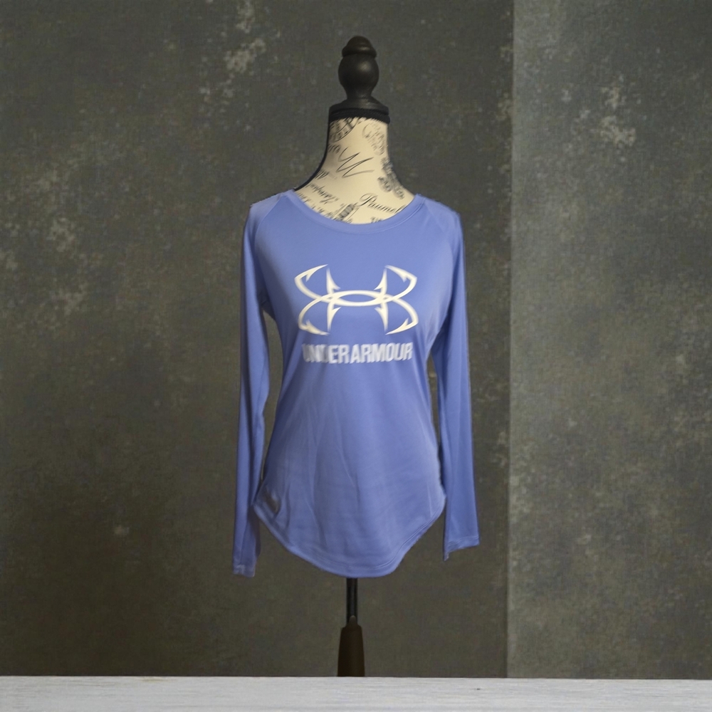 Under Armour Women's Blue Long Sleeve Top‎